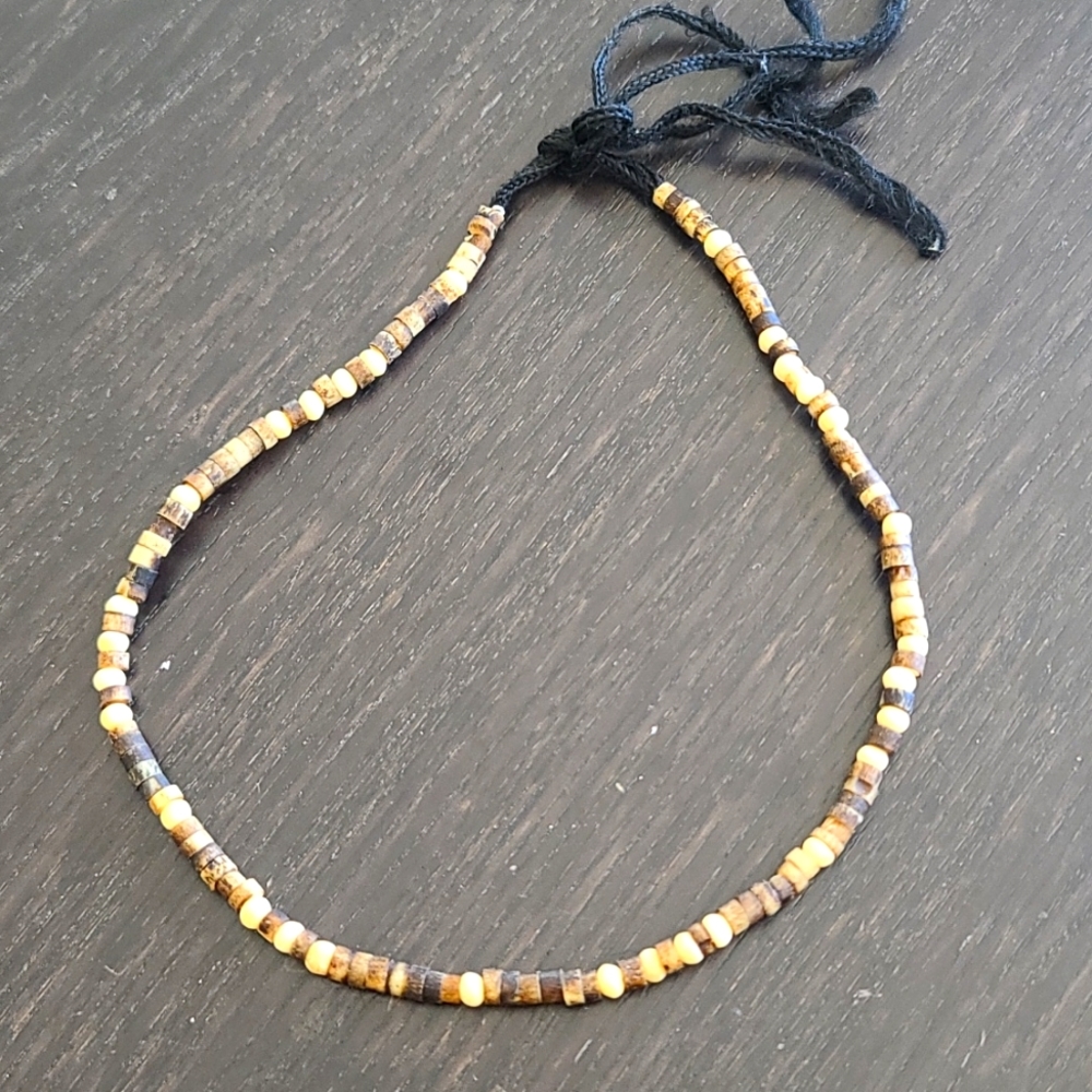 10/4 BEADED NECKLACE
